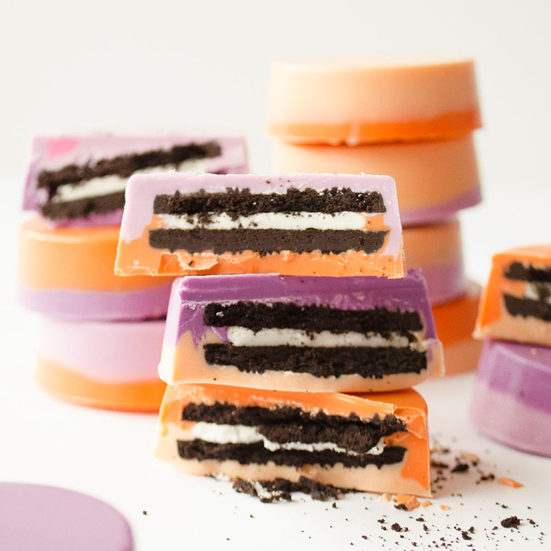AUTUMN CHOCOLATE COVERED OREOS